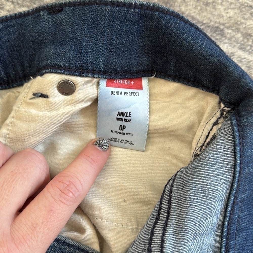 Express stretchy jeans - Picture 3 of 6